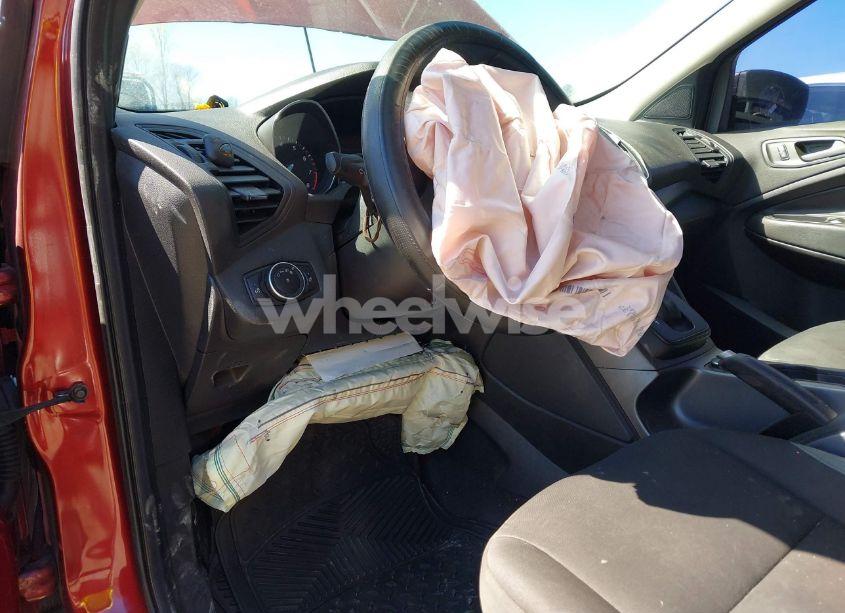 Photo 6 of 2015 Ford Escape S (VIN 1FMCU0F70FUC56352)