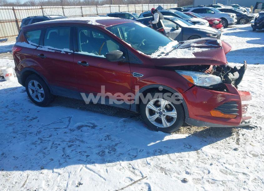 2015 Ford Escape S (VIN 1FMCU0F70FUC72907) main photo