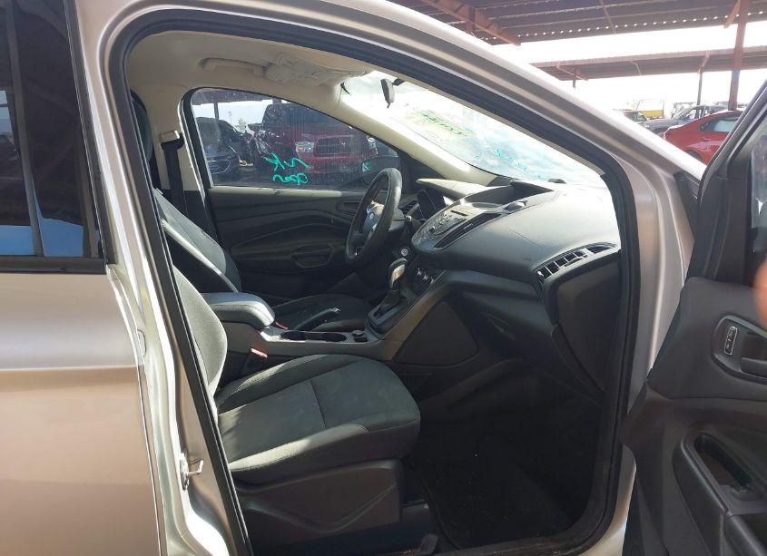 Photo 5 of 2015 Ford Escape S (VIN 1FMCU0F70FUC80098)