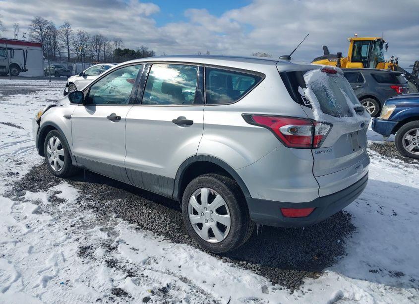 Photo 3 of 2017 Ford Escape S (VIN 1FMCU0F70HUA37166)