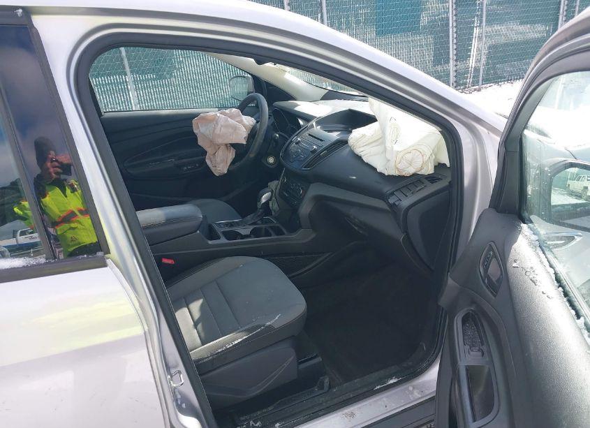 Photo 5 of 2017 Ford Escape S (VIN 1FMCU0F70HUA37166)