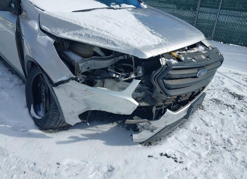 Photo 6 of 2017 Ford Escape S (VIN 1FMCU0F70HUA37166)