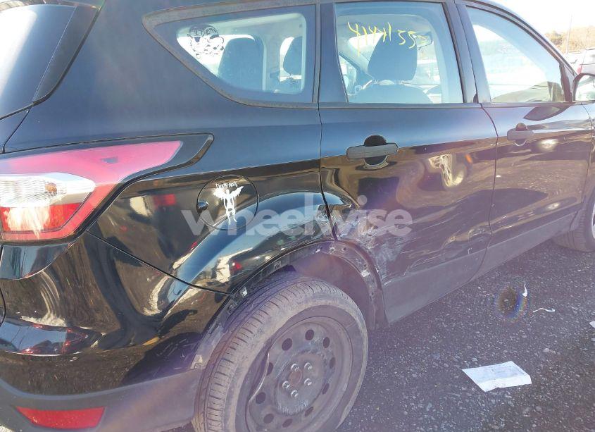 Photo 6 of 2017 Ford Escape S (VIN 1FMCU0F70HUC31907)