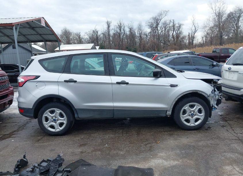 Photo 14 of 2017 Ford Escape S (VIN 1FMCU0F70HUE13204)