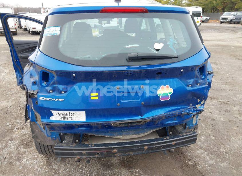 Photo 17 of 2017 Ford Escape S (VIN 1FMCU0F70HUE20430)