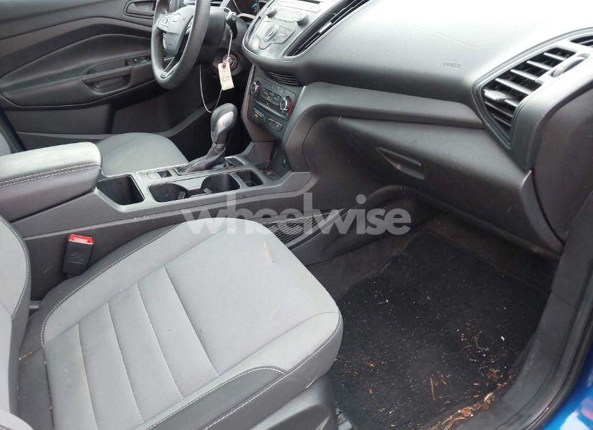 Photo 5 of 2017 Ford Escape S (VIN 1FMCU0F70HUE20430)