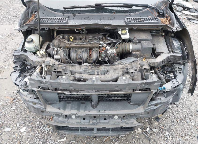 Photo 10 of 2018 Ford Escape S (VIN 1FMCU0F70JUA06781)