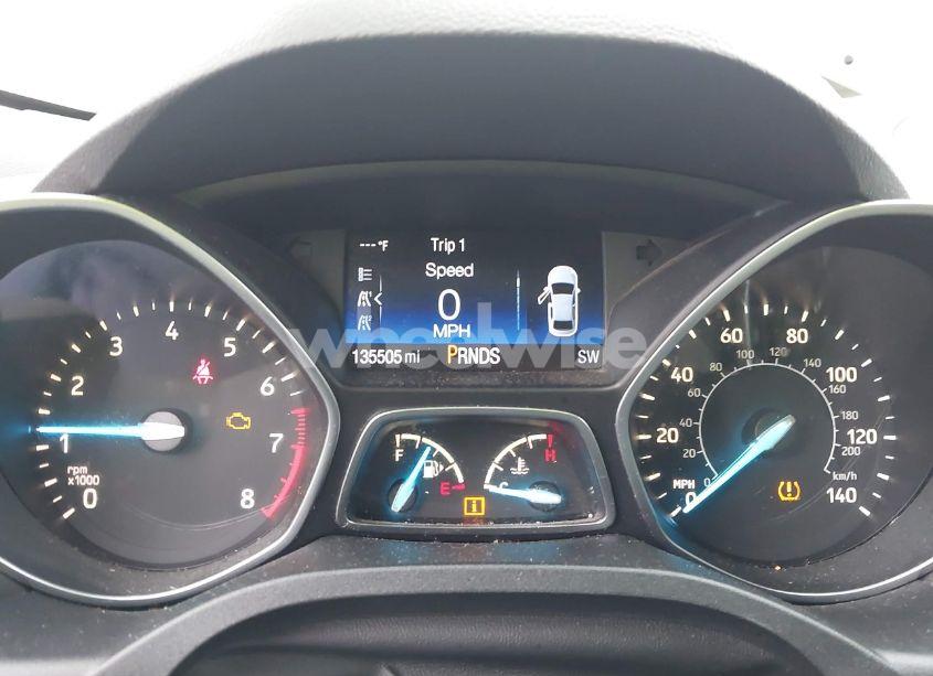 Photo 7 of 2018 Ford Escape S (VIN 1FMCU0F70JUA06781)