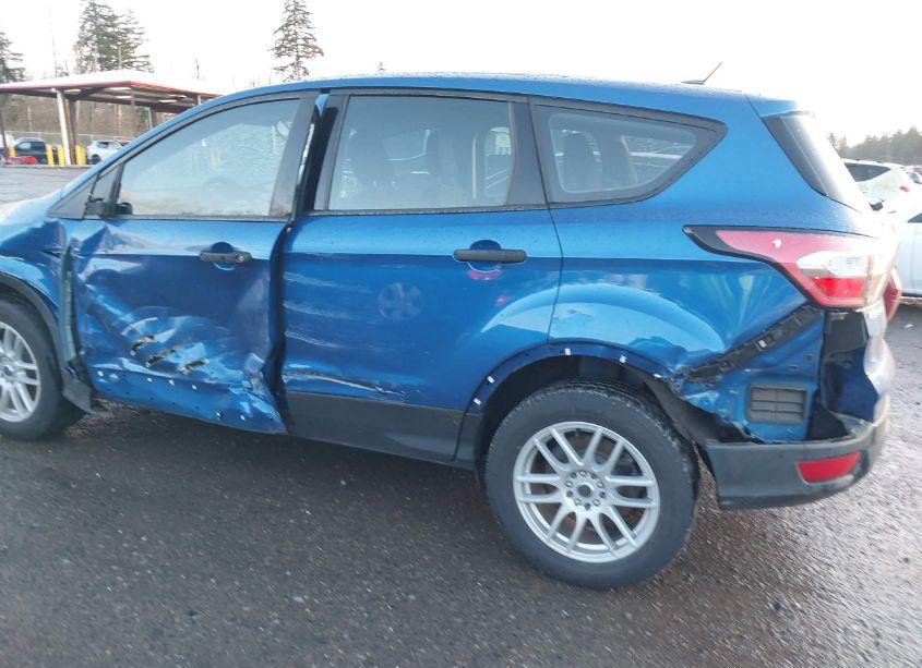 Photo 21 of 2018 Ford Escape S (VIN 1FMCU0F70JUA31812)