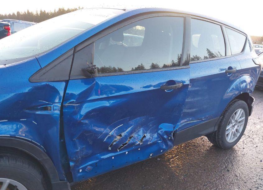 Photo 6 of 2018 Ford Escape S (VIN 1FMCU0F70JUA31812)