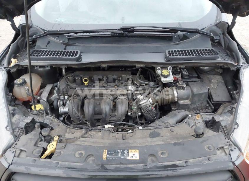 Photo 10 of 2018 Ford Escape S (VIN 1FMCU0F70JUB04211)