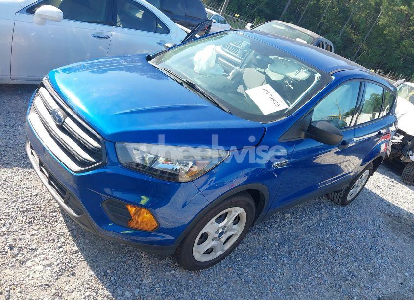 Photo 2 of 2018 Ford Escape S (VIN 1FMCU0F70JUB20439)