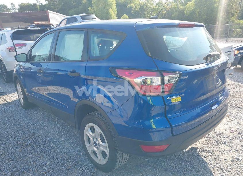 Photo 3 of 2018 Ford Escape S (VIN 1FMCU0F70JUB20439)