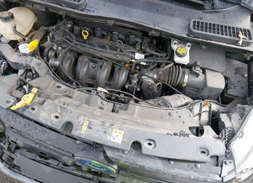 Photo 10 of 2018 Ford Escape S (VIN 1FMCU0F70JUC01778)