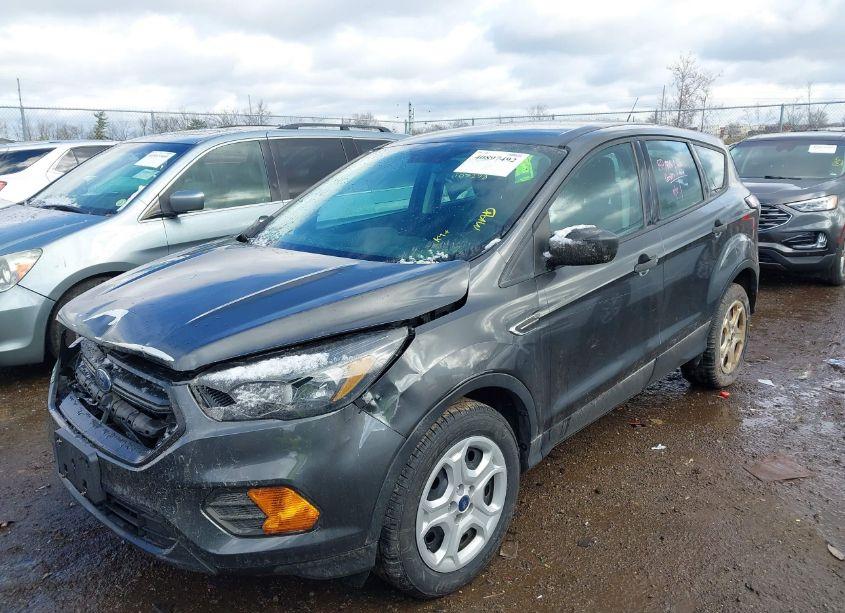 Photo 2 of 2018 Ford Escape S (VIN 1FMCU0F70JUC01778)