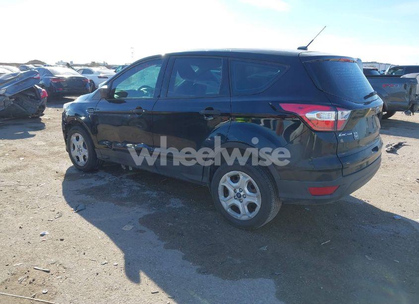 Photo 3 of 2018 Ford Escape S (VIN 1FMCU0F70JUC69899)