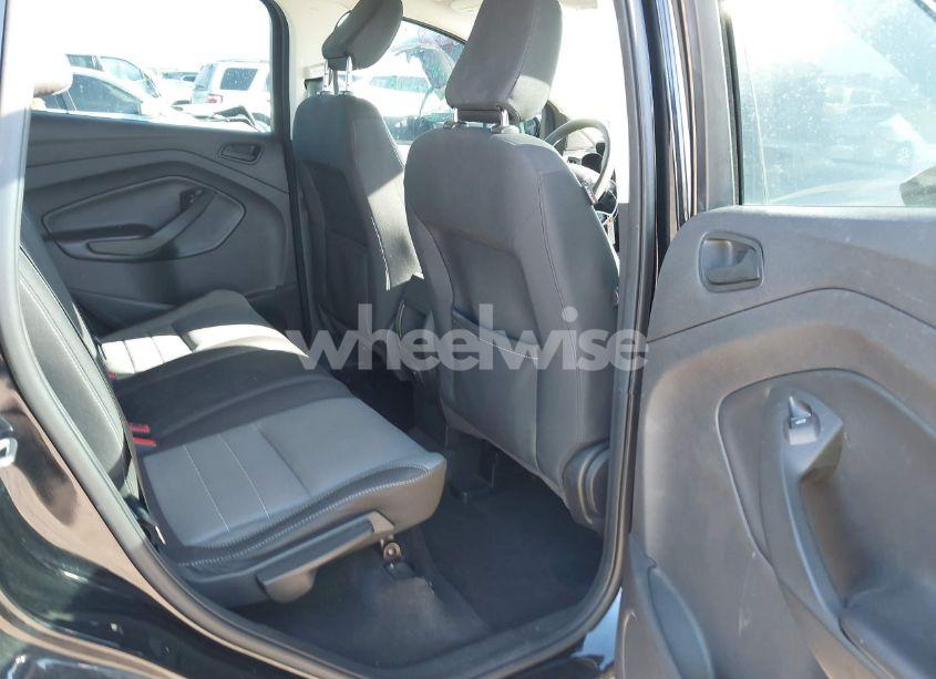 Photo 8 of 2018 Ford Escape S (VIN 1FMCU0F70JUC69899)