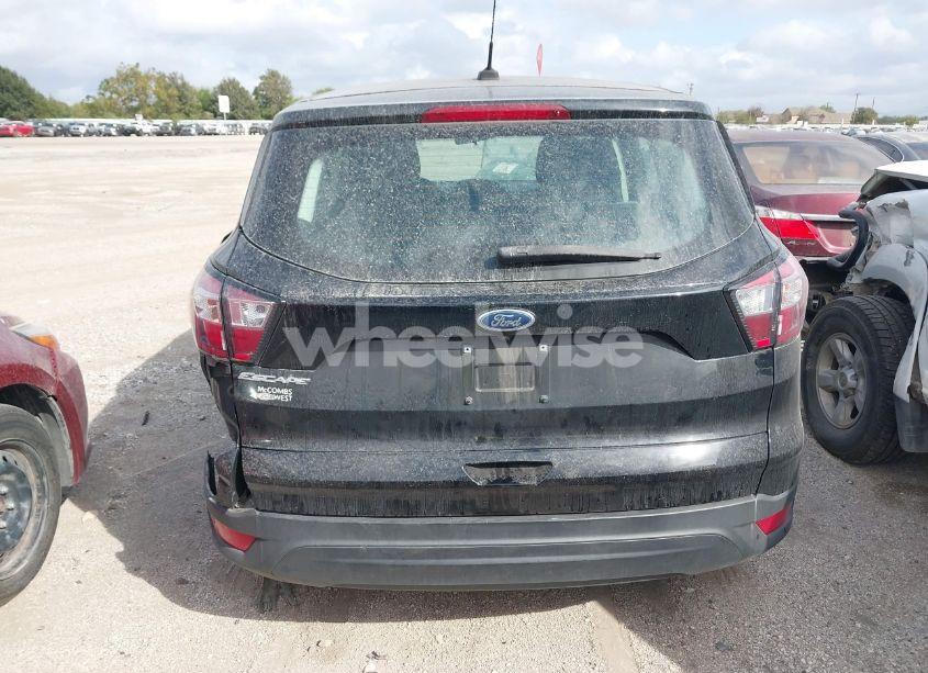 Photo 16 of 2018 Ford Escape S (VIN 1FMCU0F70JUC75315)