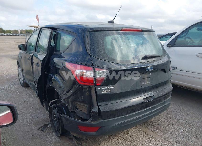 Photo 3 of 2018 Ford Escape S (VIN 1FMCU0F70JUC75315)