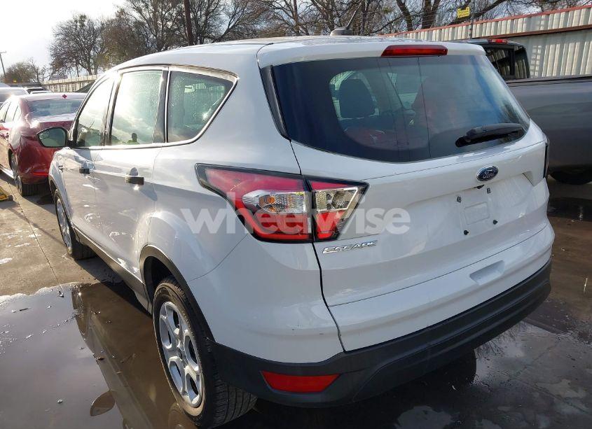 Photo 3 of 2018 Ford Escape S (VIN 1FMCU0F70JUD20415)
