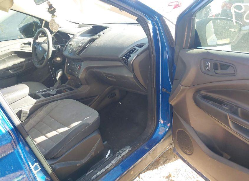 Photo 5 of 2019 Ford Escape S (VIN 1FMCU0F70KUA29236)