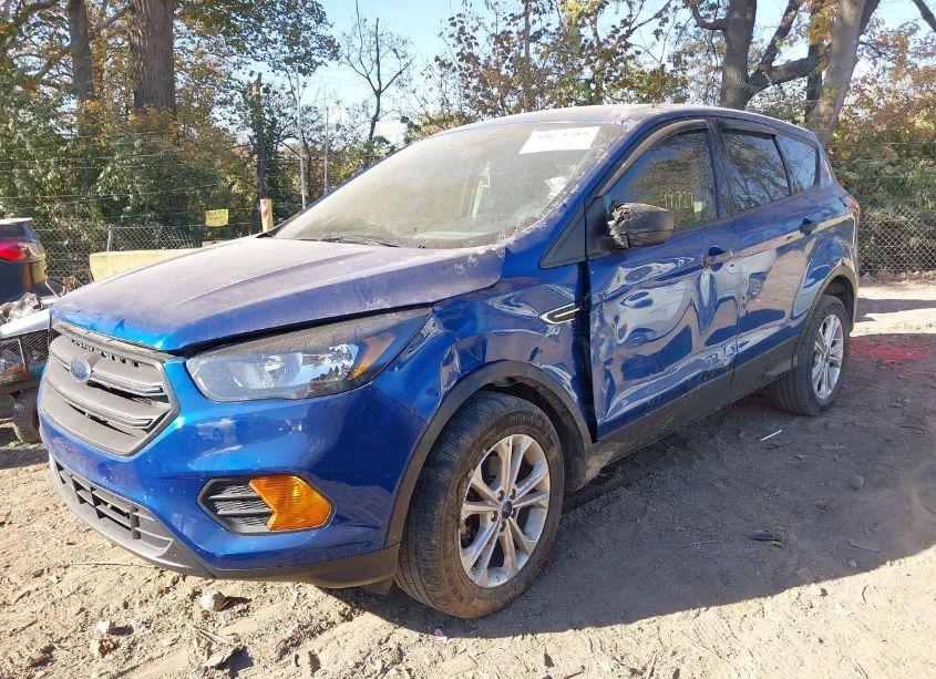 Photo 6 of 2019 Ford Escape S (VIN 1FMCU0F70KUA29236)