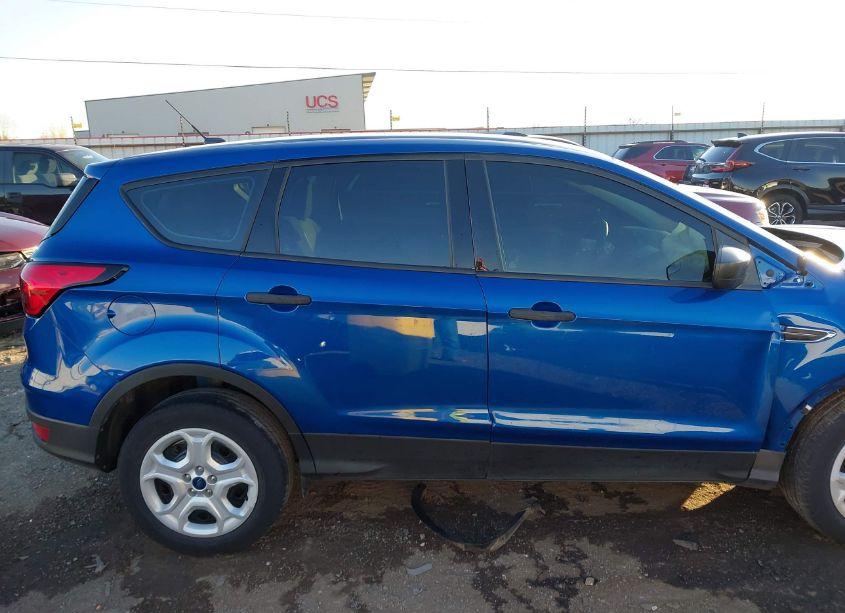 Photo 14 of 2019 Ford Escape S (VIN 1FMCU0F70KUB20491)