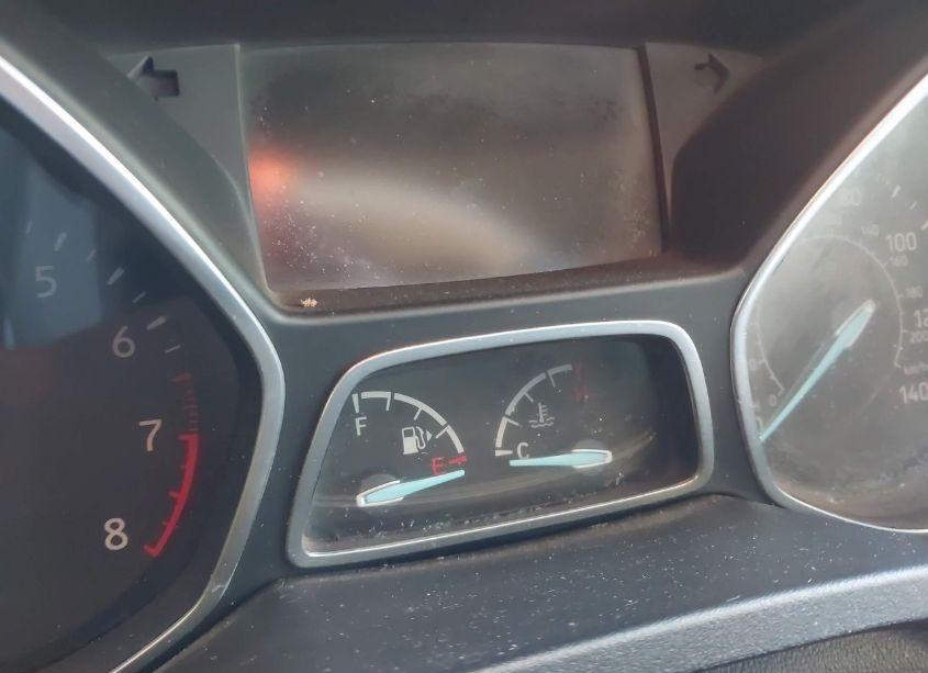 Photo 16 of 2019 Ford Escape S (VIN 1FMCU0F70KUB20491)