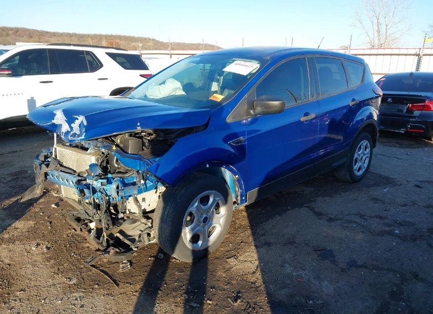 Photo 2 of 2019 Ford Escape S (VIN 1FMCU0F70KUB20491)