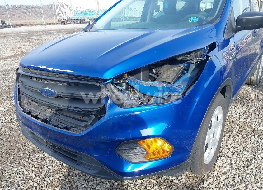 Photo 6 of 2019 Ford Escape S (VIN 1FMCU0F70KUC44874)