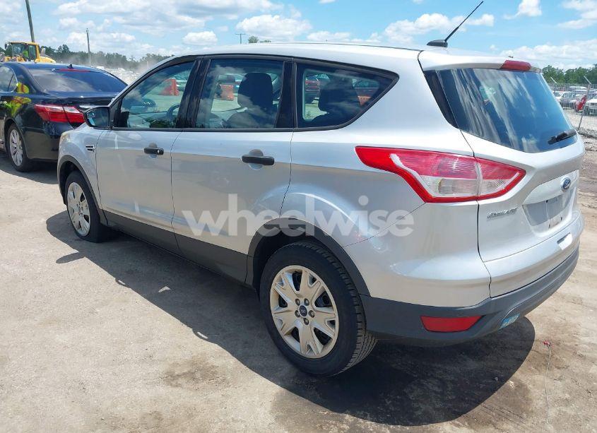 Photo 3 of 2013 Ford Escape S (VIN 1FMCU0F71DUA11217)