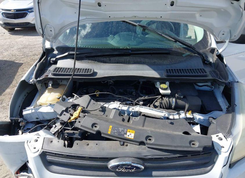 Photo 10 of 2013 Ford Escape S (VIN 1FMCU0F71DUA23433)