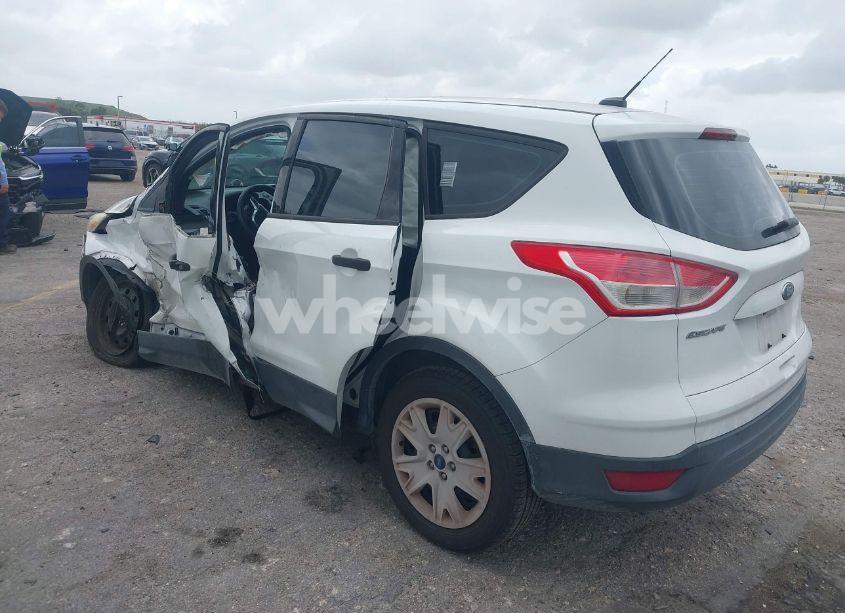 Photo 3 of 2013 Ford Escape S (VIN 1FMCU0F71DUA94292)