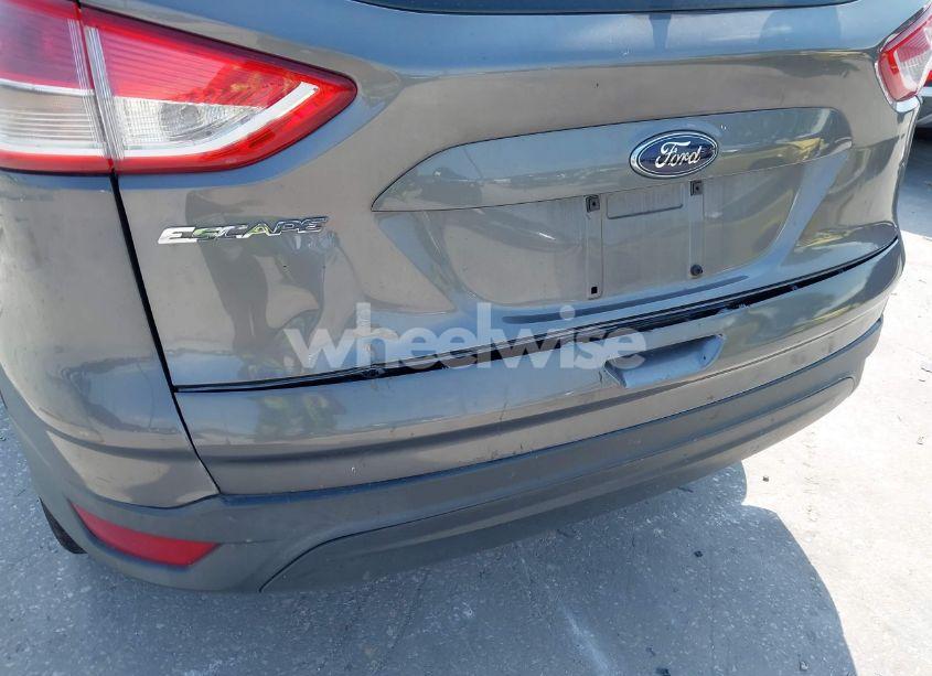 Photo 12 of 2013 Ford Escape S (VIN 1FMCU0F71DUB51218)