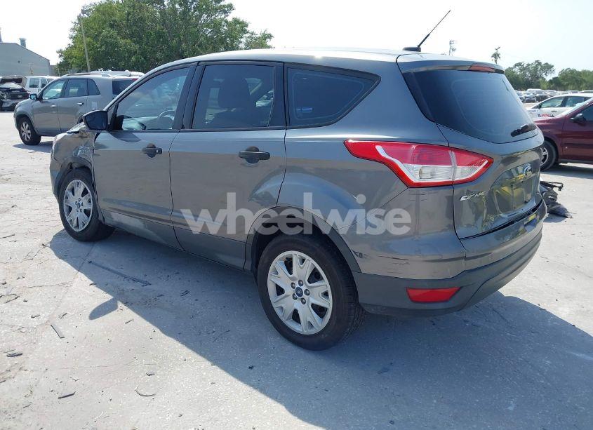 Photo 3 of 2013 Ford Escape S (VIN 1FMCU0F71DUB51218)