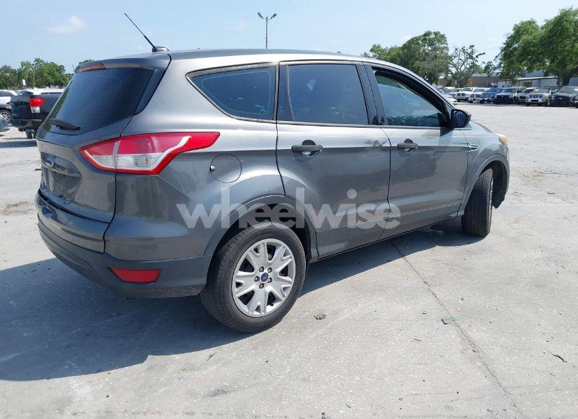 Photo 4 of 2013 Ford Escape S (VIN 1FMCU0F71DUB51218)
