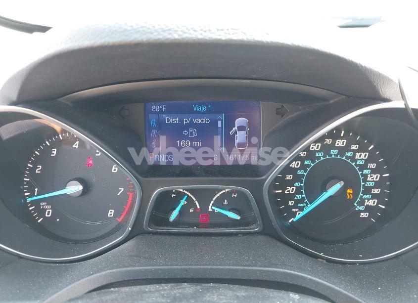Photo 7 of 2013 Ford Escape S (VIN 1FMCU0F71DUB51218)