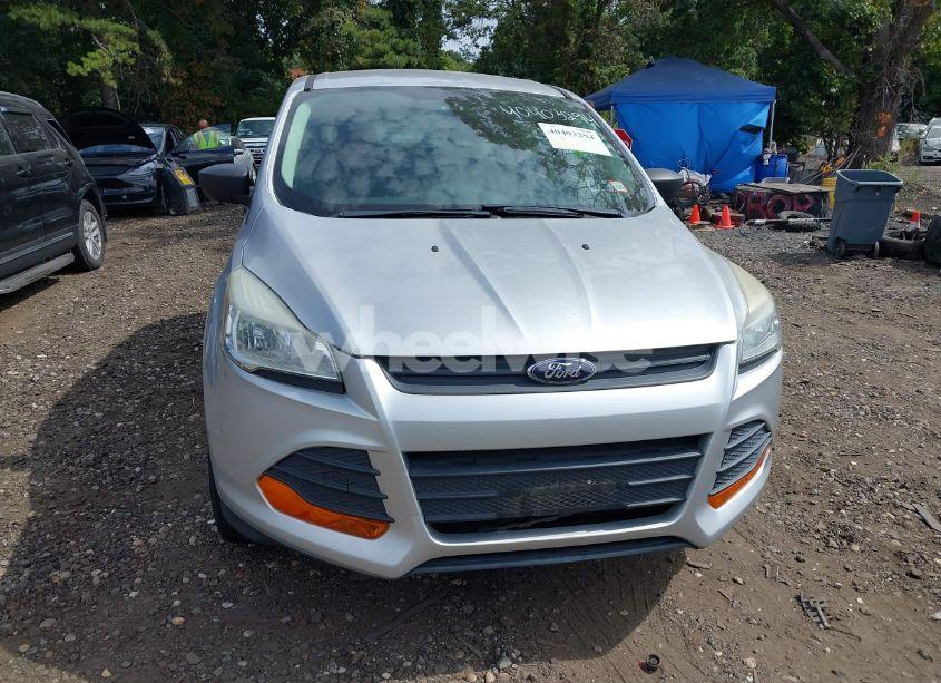 Photo 6 of 2013 Ford Escape S (VIN 1FMCU0F71DUB59206)