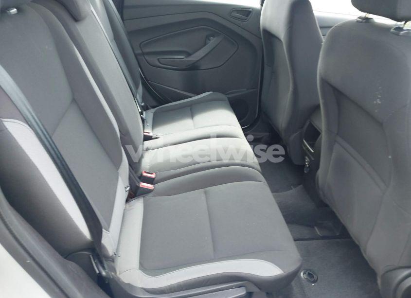 Photo 8 of 2013 Ford Escape S (VIN 1FMCU0F71DUB59206)