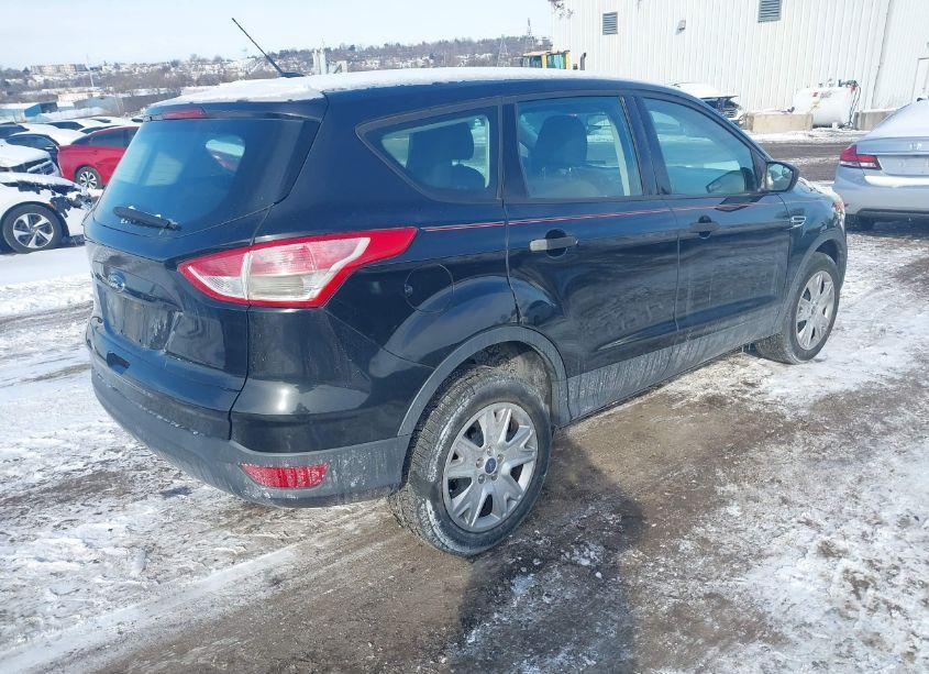 Photo 4 of 2013 Ford Escape S (VIN 1FMCU0F71DUB89290)