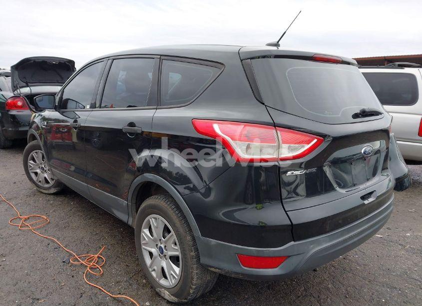 Photo 3 of 2013 Ford Escape S (VIN 1FMCU0F71DUC67387)