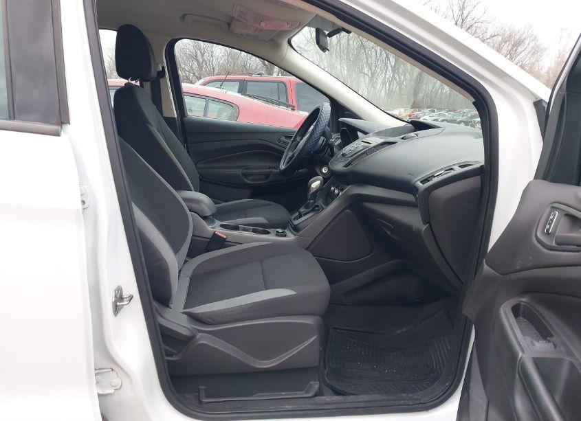 Photo 5 of 2013 Ford Escape S (VIN 1FMCU0F71DUC71200)