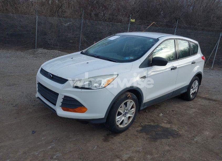 Photo 2 of 2014 Ford Escape S (VIN 1FMCU0F71EUA09968)