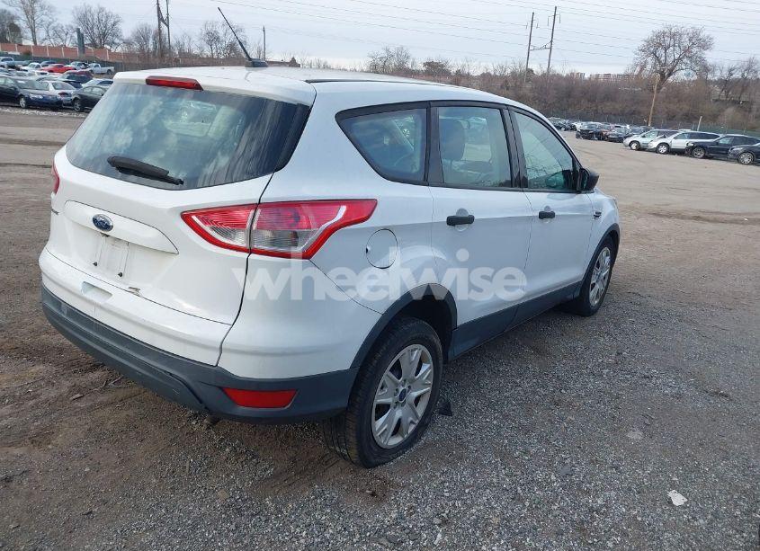 Photo 4 of 2014 Ford Escape S (VIN 1FMCU0F71EUA09968)