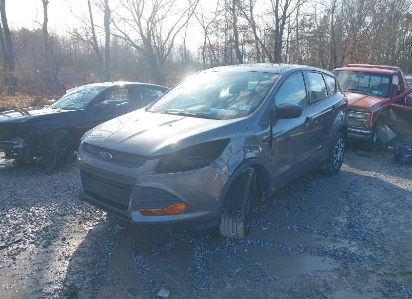 Photo 6 of 2014 Ford Escape S (VIN 1FMCU0F71EUB37532)
