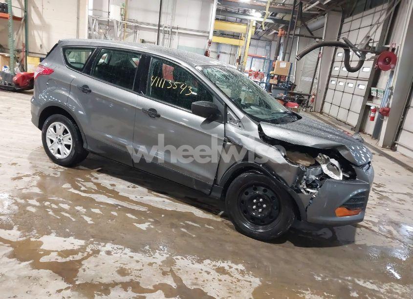 2014 Ford Escape S (VIN 1FMCU0F71EUC66323) main photo
