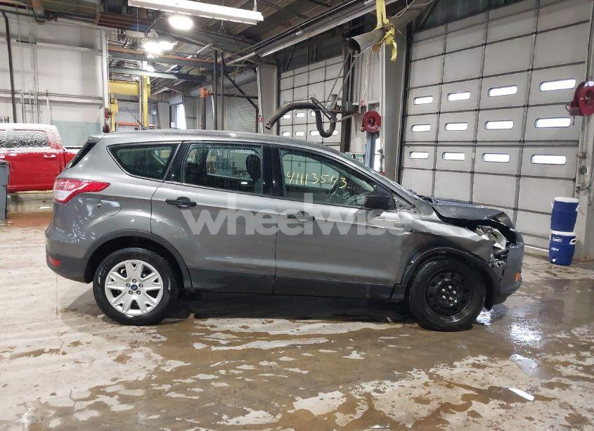 Photo 13 of 2014 Ford Escape S (VIN 1FMCU0F71EUC66323)