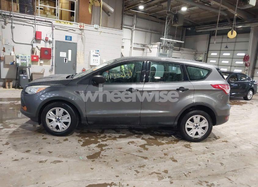 Photo 14 of 2014 Ford Escape S (VIN 1FMCU0F71EUC66323)