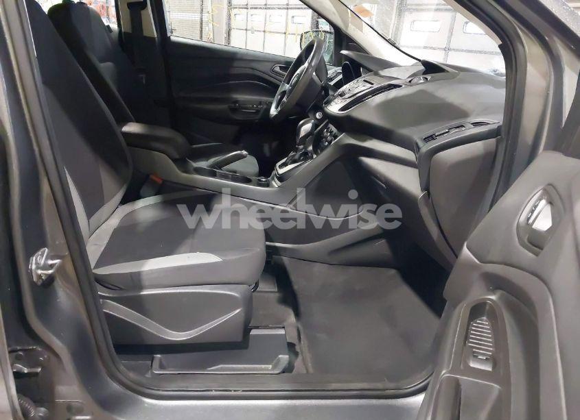 Photo 5 of 2014 Ford Escape S (VIN 1FMCU0F71EUC66323)