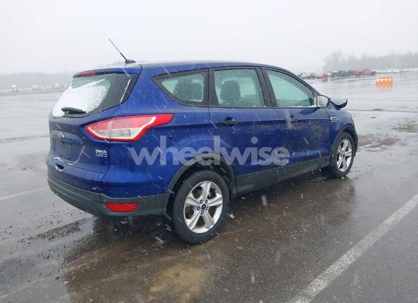 Photo 4 of 2014 Ford Escape S (VIN 1FMCU0F71EUD17108)